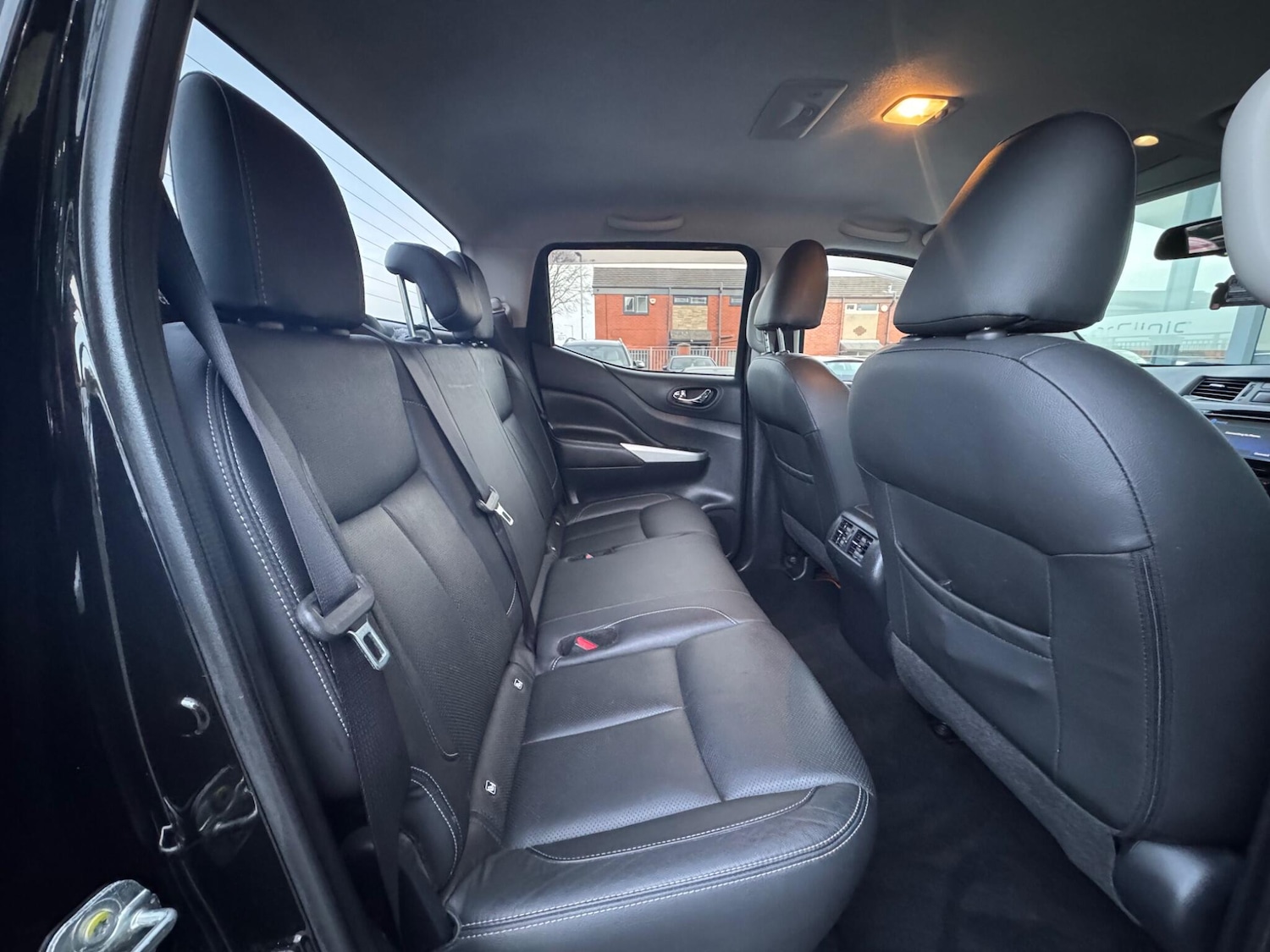 Used Nissan Navara 2019 for sale - 77585819: Photo 10