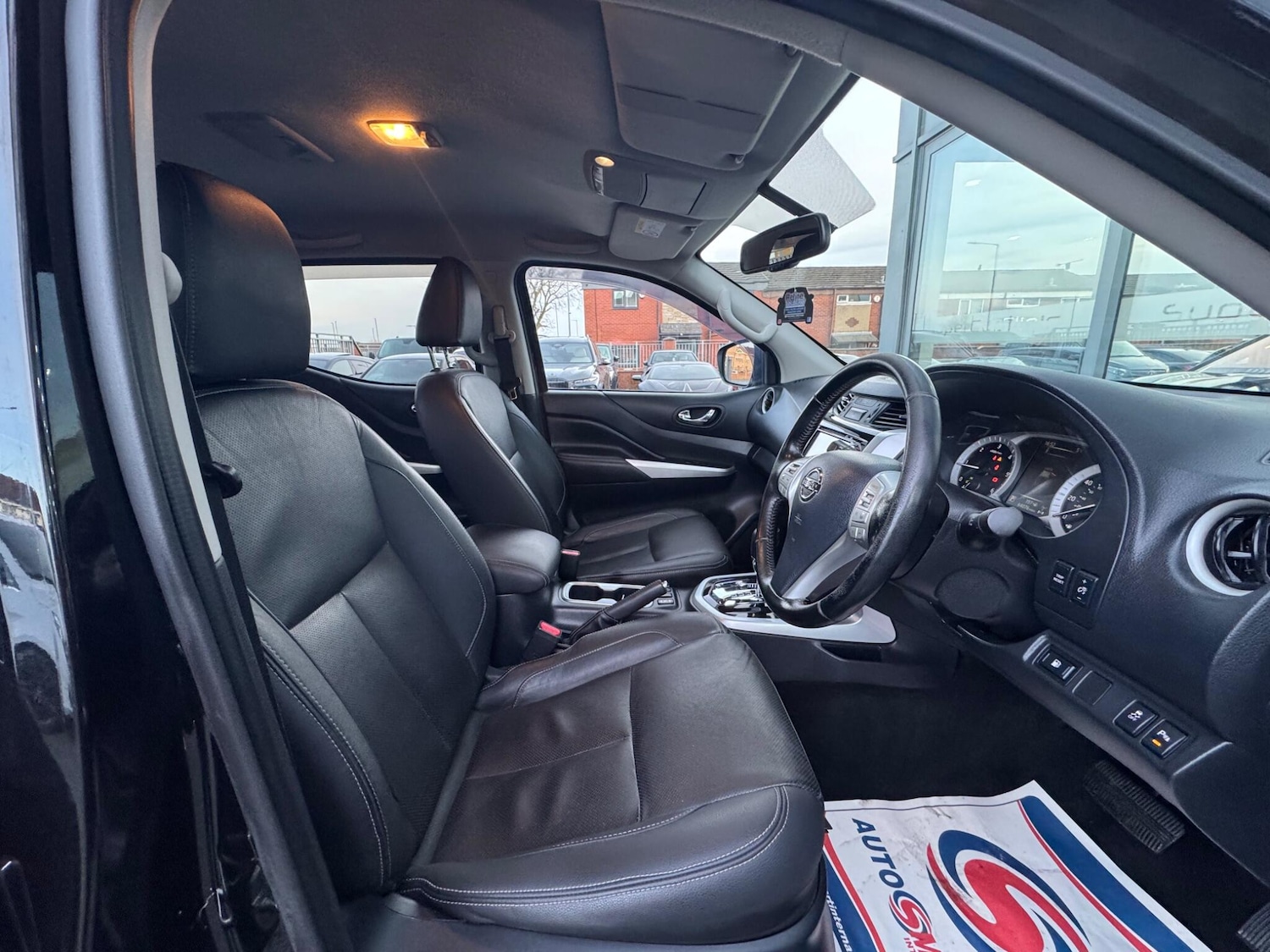 Used Nissan Navara 2019 for sale - 77585819: Photo 11