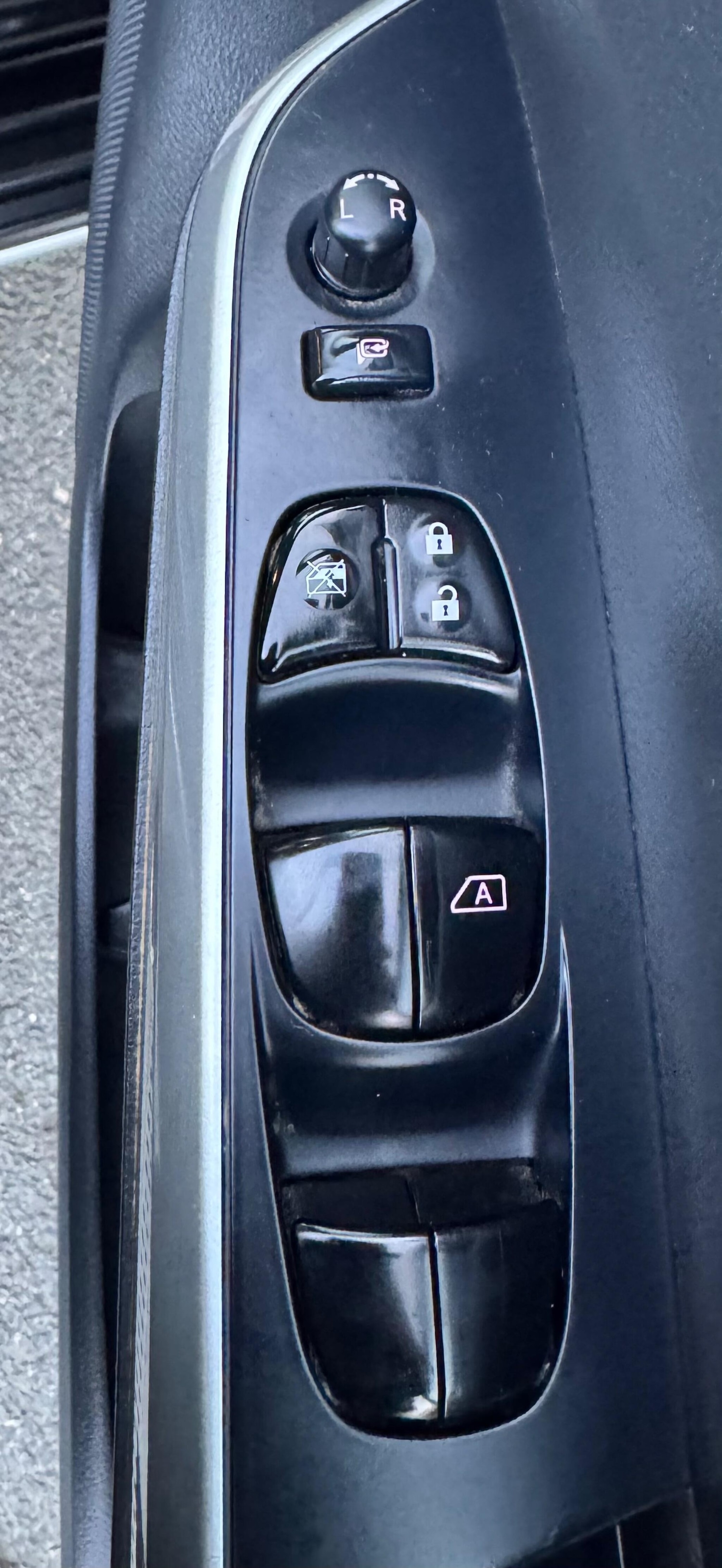 Used Nissan Navara 2019 for sale - 77585819: Photo 12