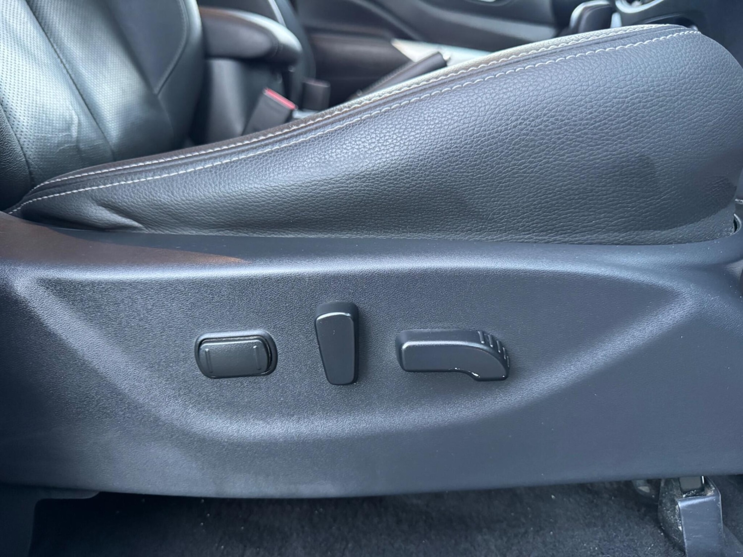 Used Nissan Navara 2019 for sale - 77585819: Photo 16