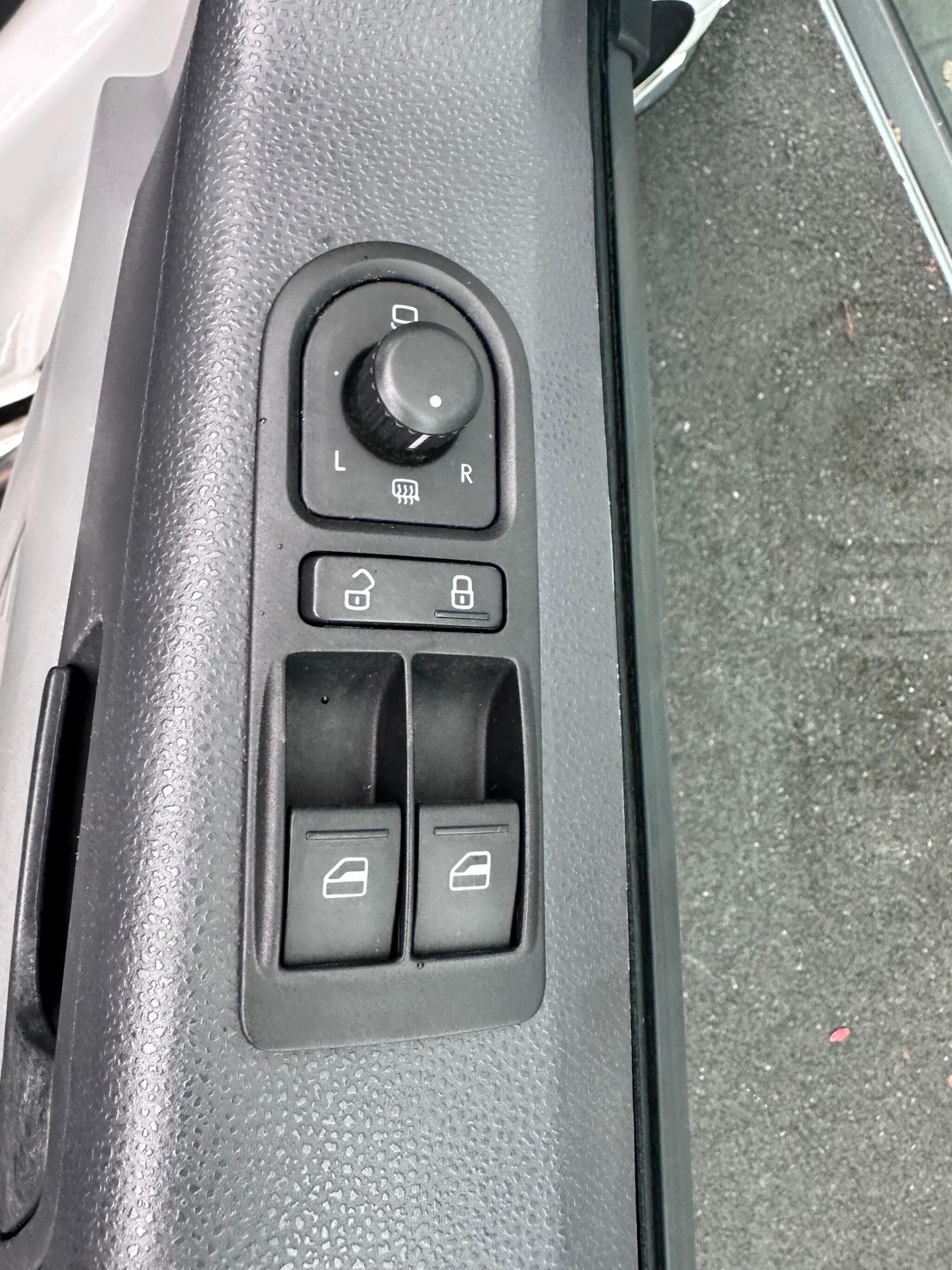 Used Volkswagen Transporter 2011 for sale - 76337815: Photo 13