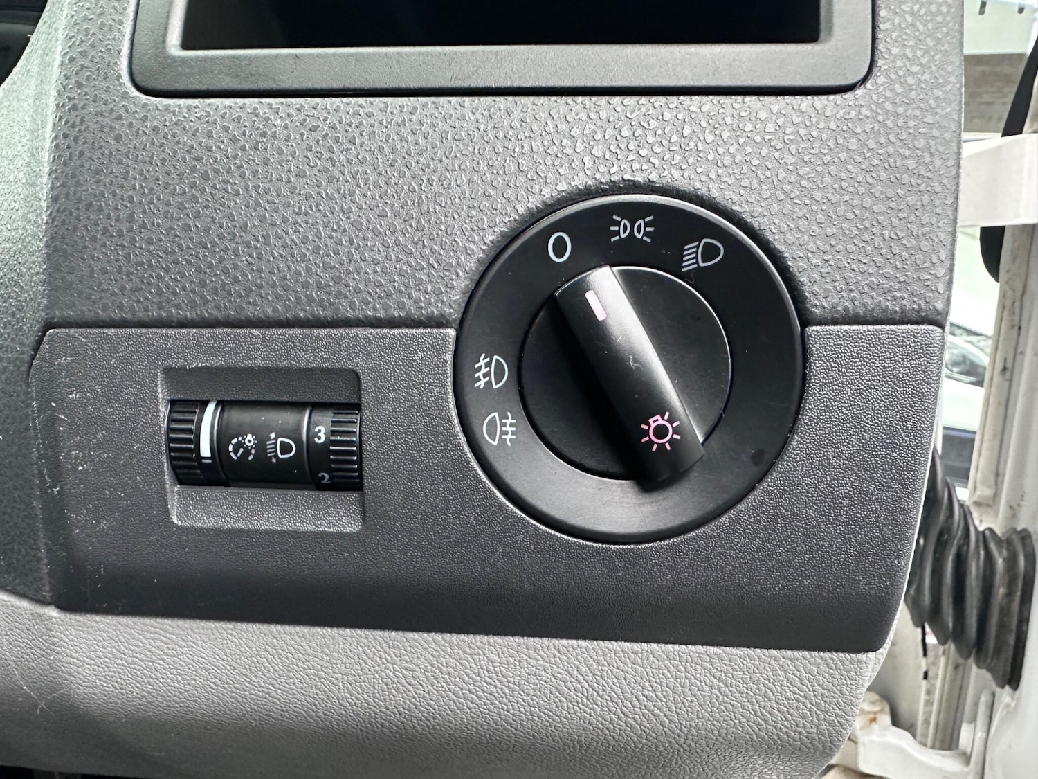 Used Volkswagen Transporter 2011 for sale - 76337815: Photo 14