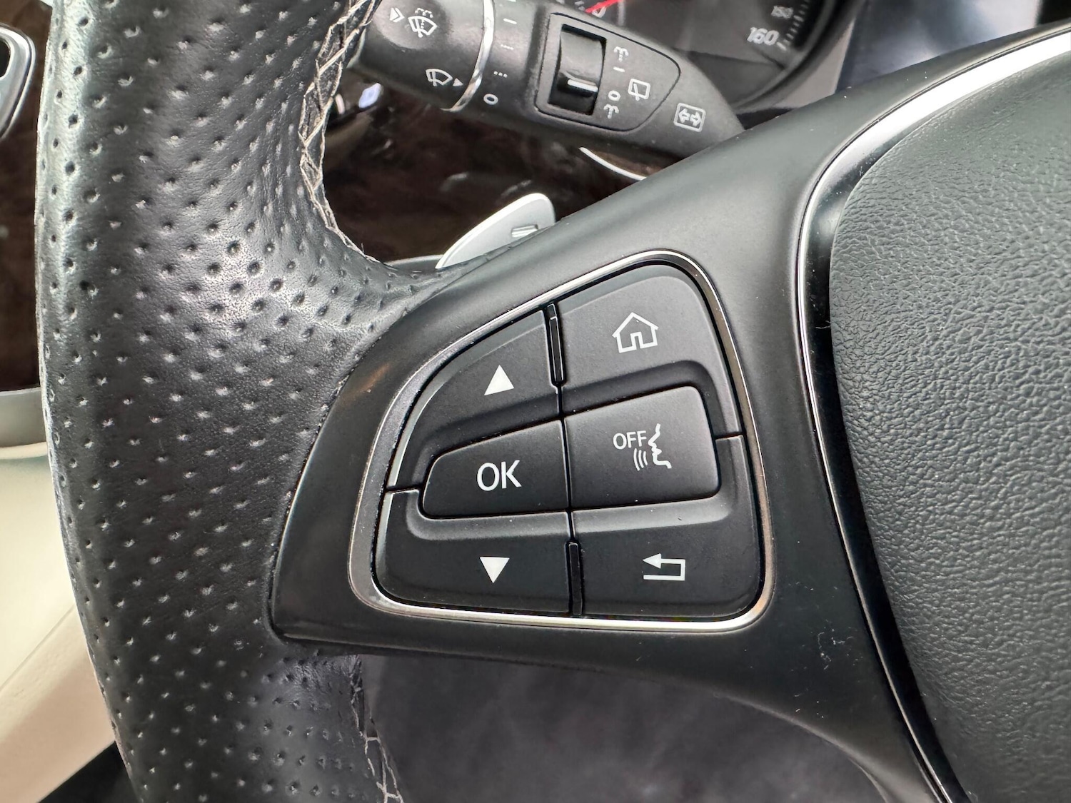 Used Mercedes-Benz V-Class 2016 for sale - 77143986: Photo 13