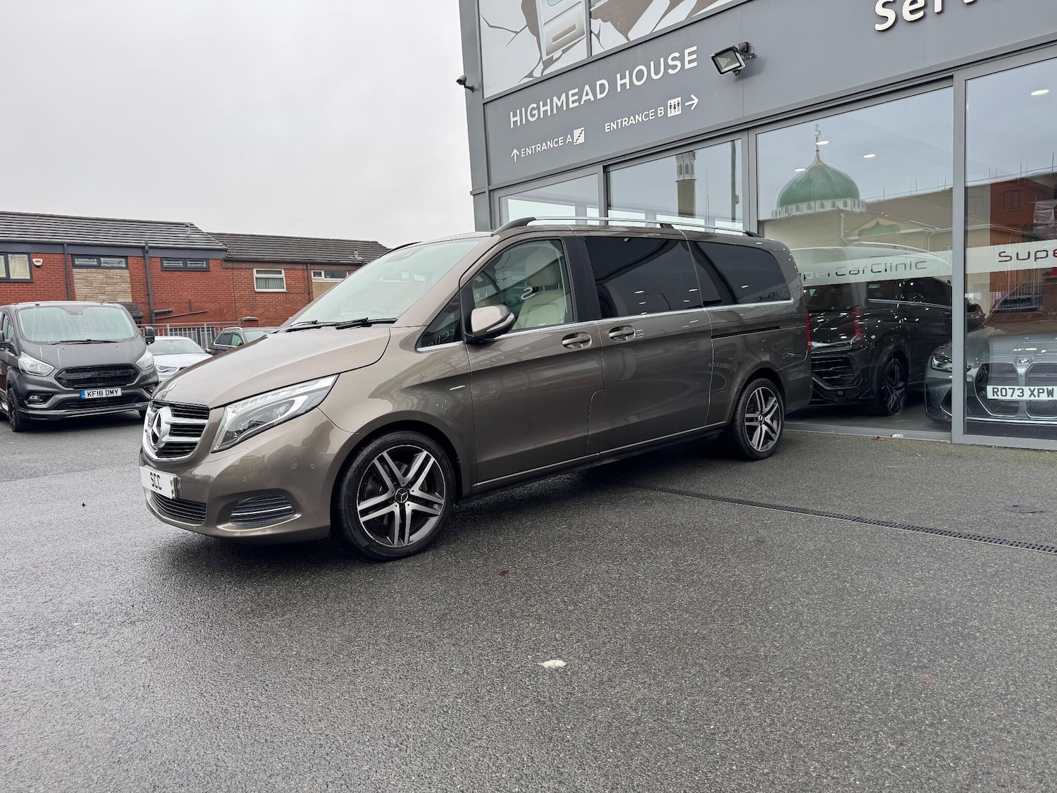 Used Mercedes-Benz V-Class 2016 for sale - 77143986: Photo 4