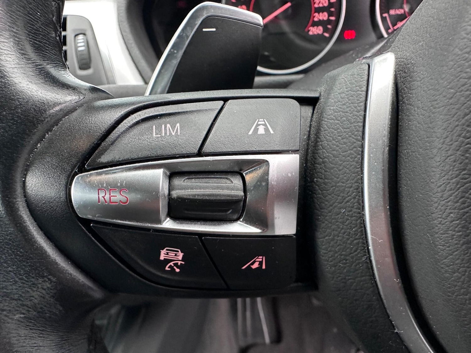 Used BMW 3 Series 2025 for sale - 76992056: Photo 17