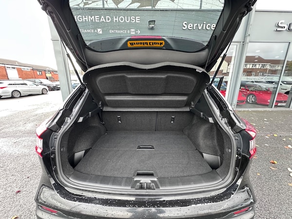 Used Nissan Qashqai 2017 for sale - 76174680: Photo 16