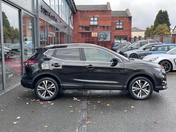 Used Nissan Qashqai 2017 for sale - 76174680: Photo 5