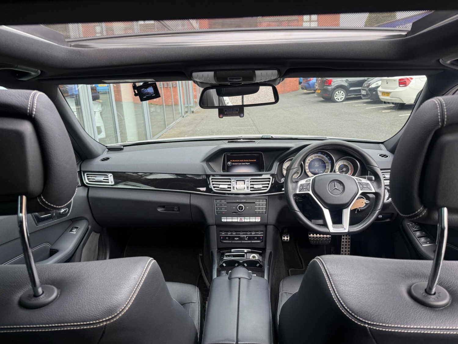 Used Mercedes-Benz E Class for sale - 77784080: Photo 12