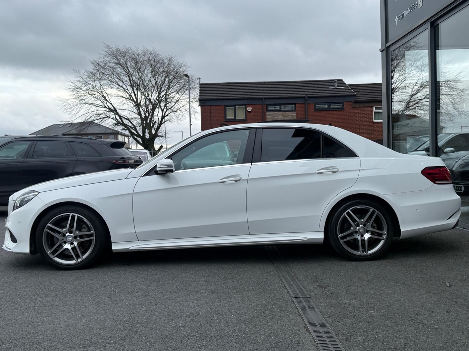 Used Mercedes-Benz E Class for sale - 77784080: Photo 5