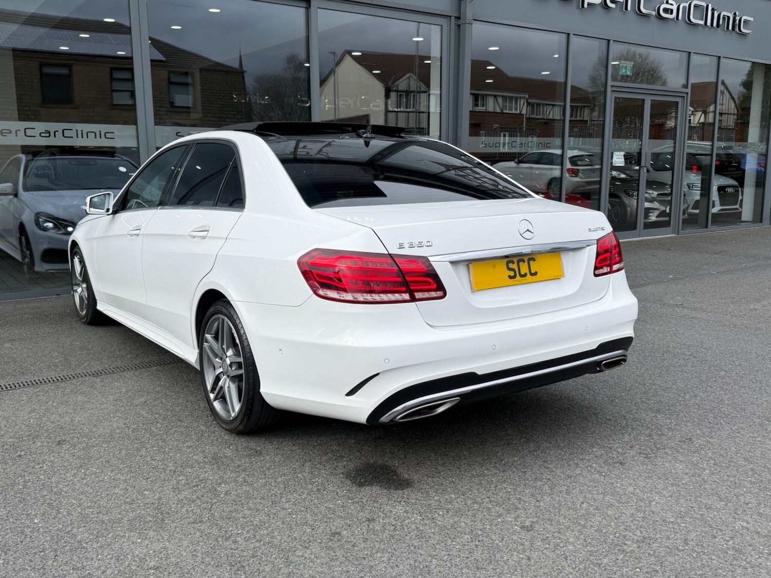 Used Mercedes-Benz E Class for sale - 77784080: Photo 6