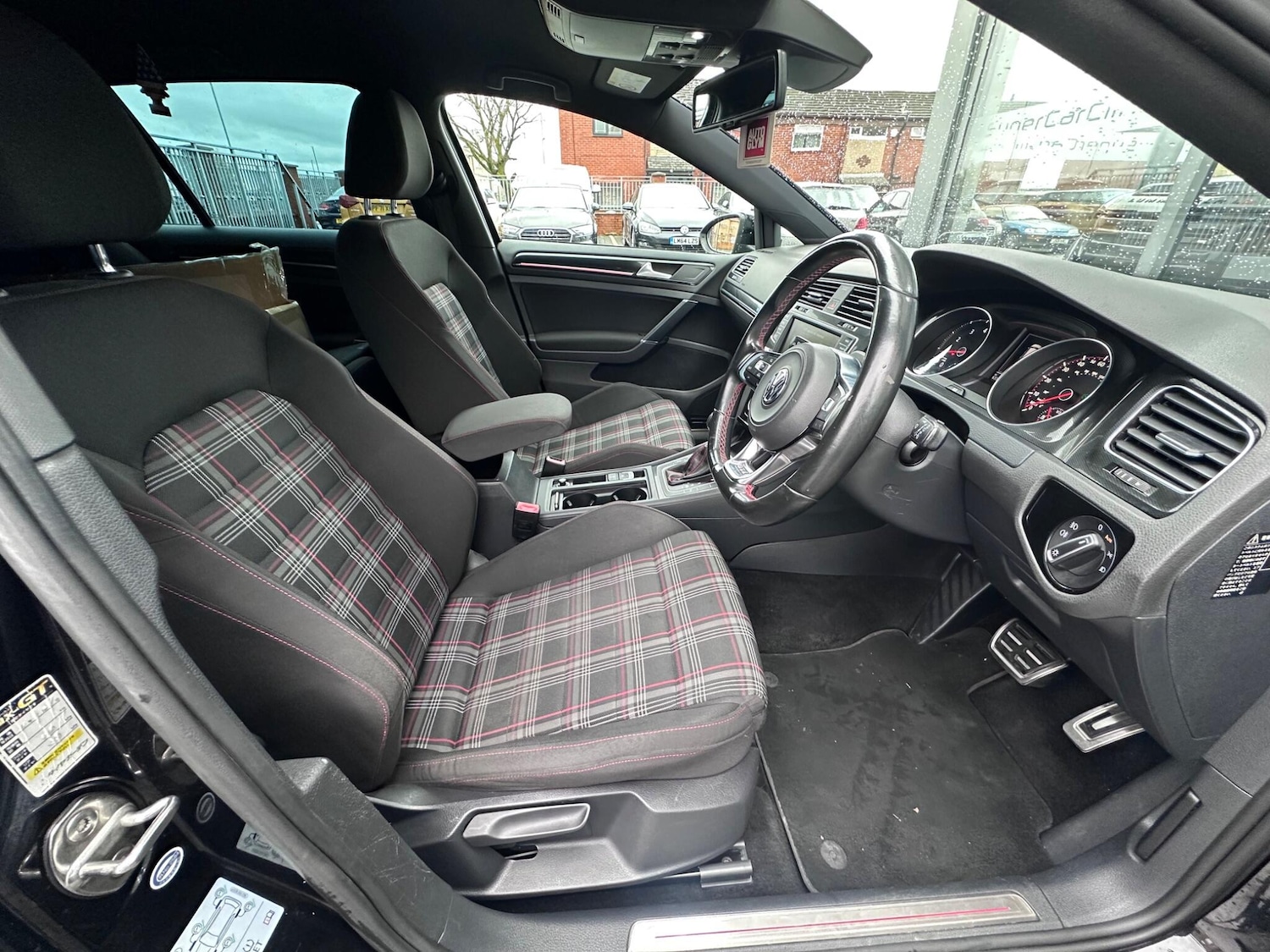 Used Volkswagen Golf 2025 for sale - 76472656: Photo 14