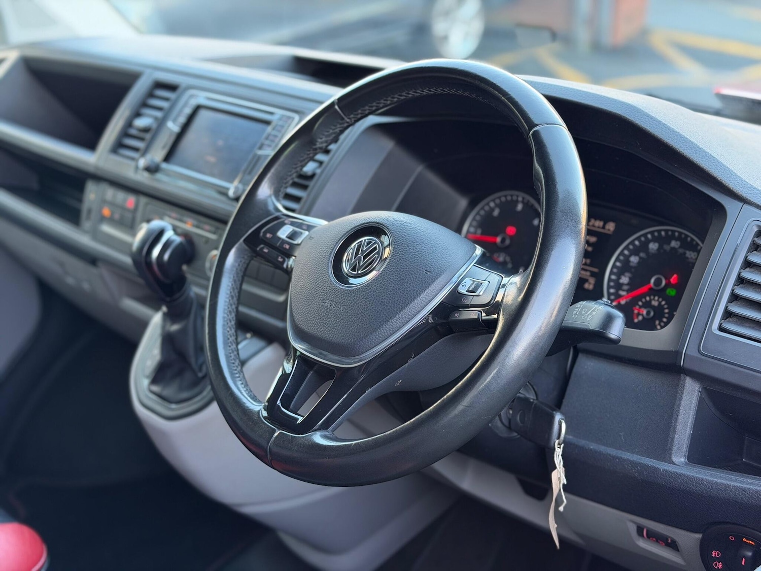 Used Volkswagen Transporter for sale - 77191908: Photo 10