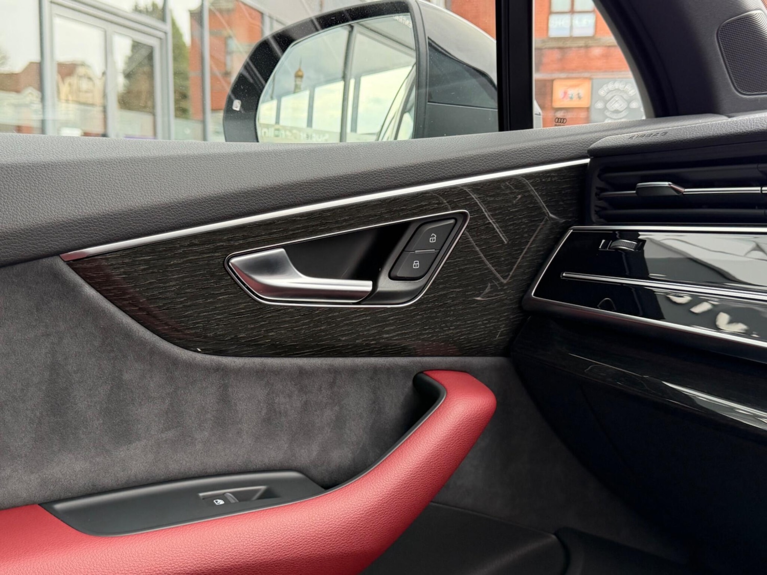 Used Audi SQ7 2025 for sale - 77439999: Photo 28