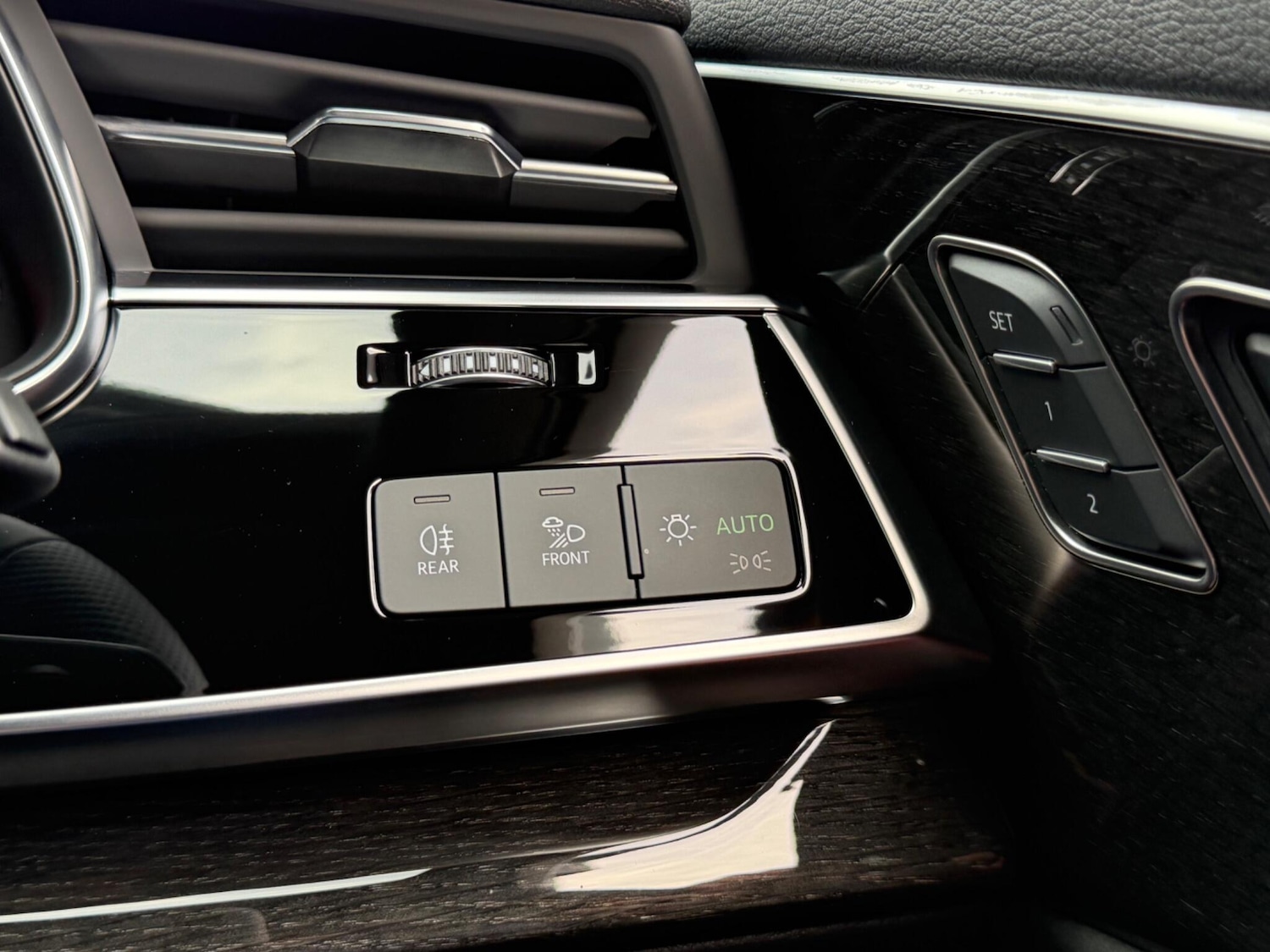 Used Audi SQ7 2025 for sale - 77439999: Photo 30