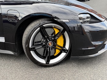 Used Porsche Taycan 2020 for sale - 79413056: Photo