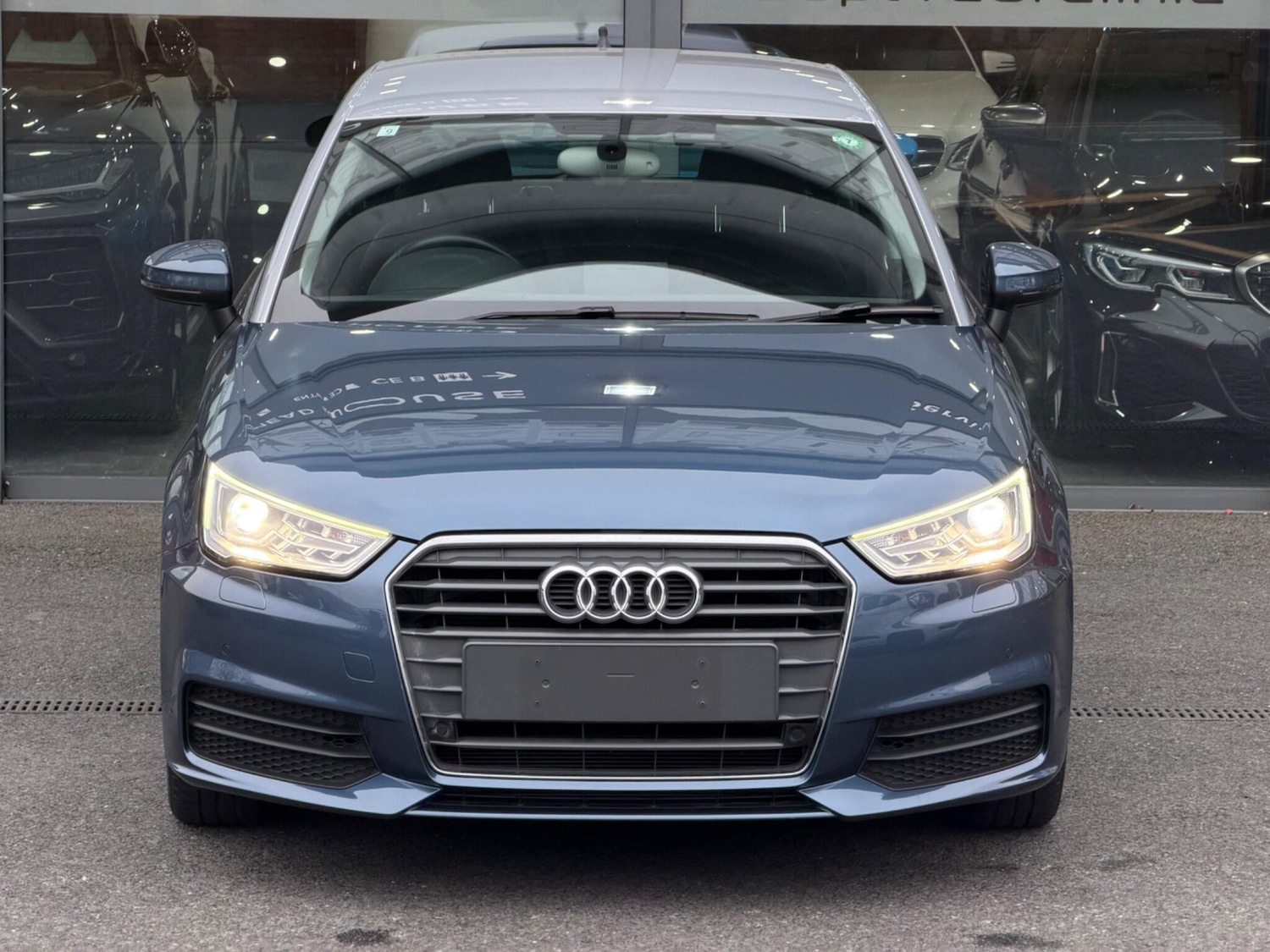 Used Audi A1 for sale - 77992993: Photo 3