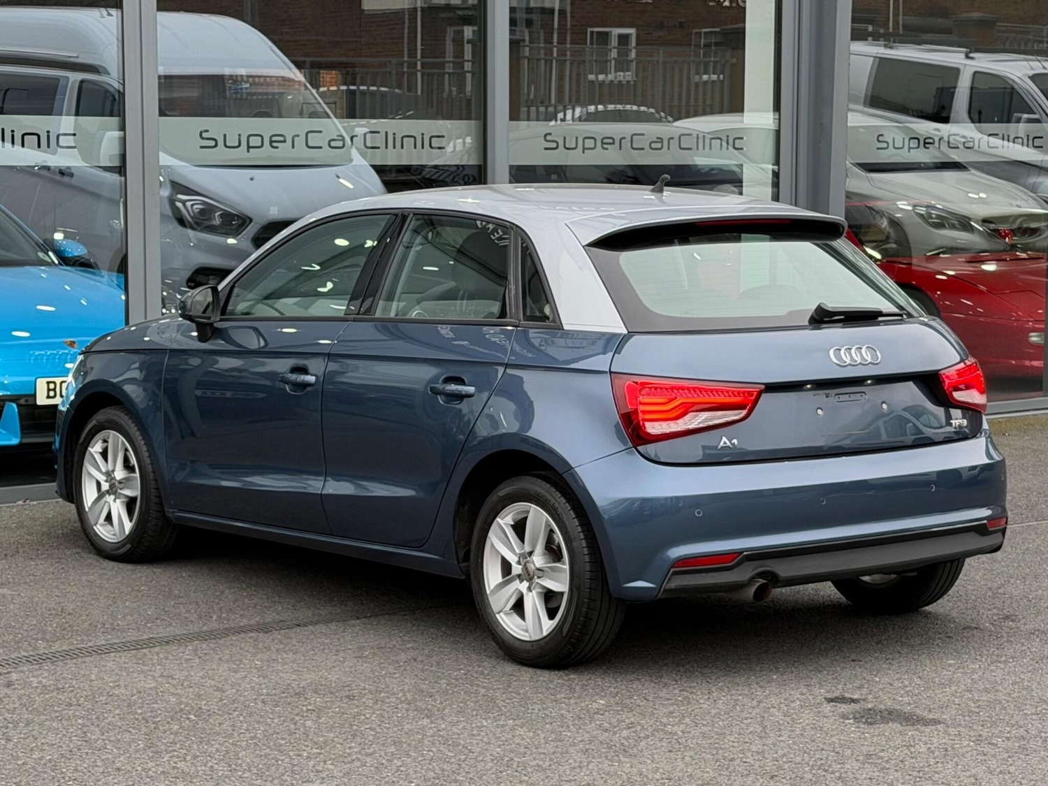 Used Audi A1 for sale - 77992993: Photo 6