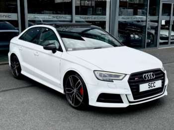 (67) - 2.0 TFSI Black Edition S Tronic quattro Euro 6 (s/s) 4dr