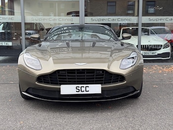 Used Aston Martin DB11 2016 for sale - 76259324: Photo