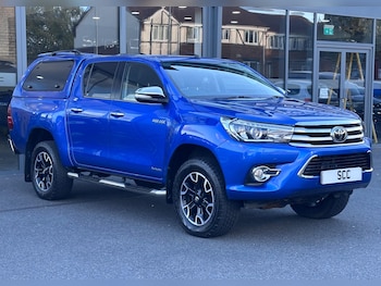 Used Toyota Hilux 2017 for sale - 76061010: Photo