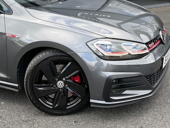 Used Volkswagen Golf 2019 for sale - 78301660: Photo