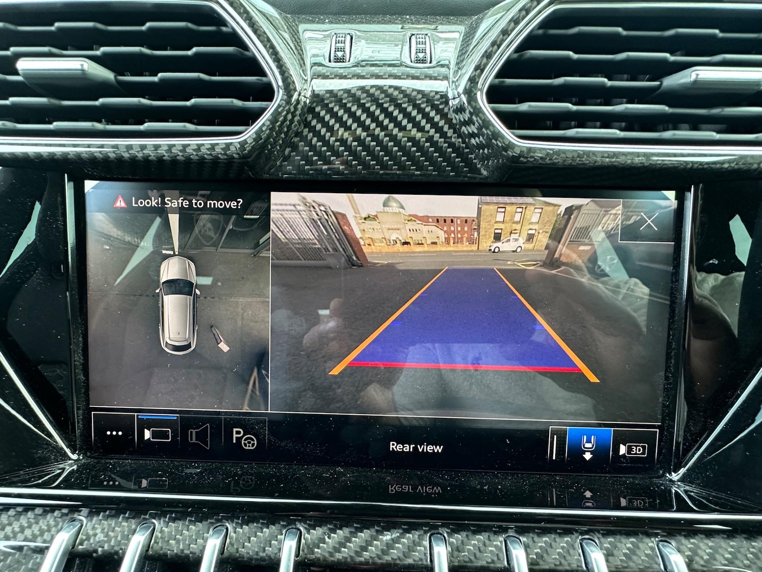 Used Lamborghini Urus 2022 for sale - 76500015: Photo 31