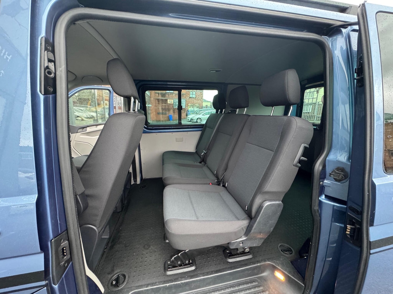 Used Volkswagen Transporter 2018 for sale - 76431818: Photo 12