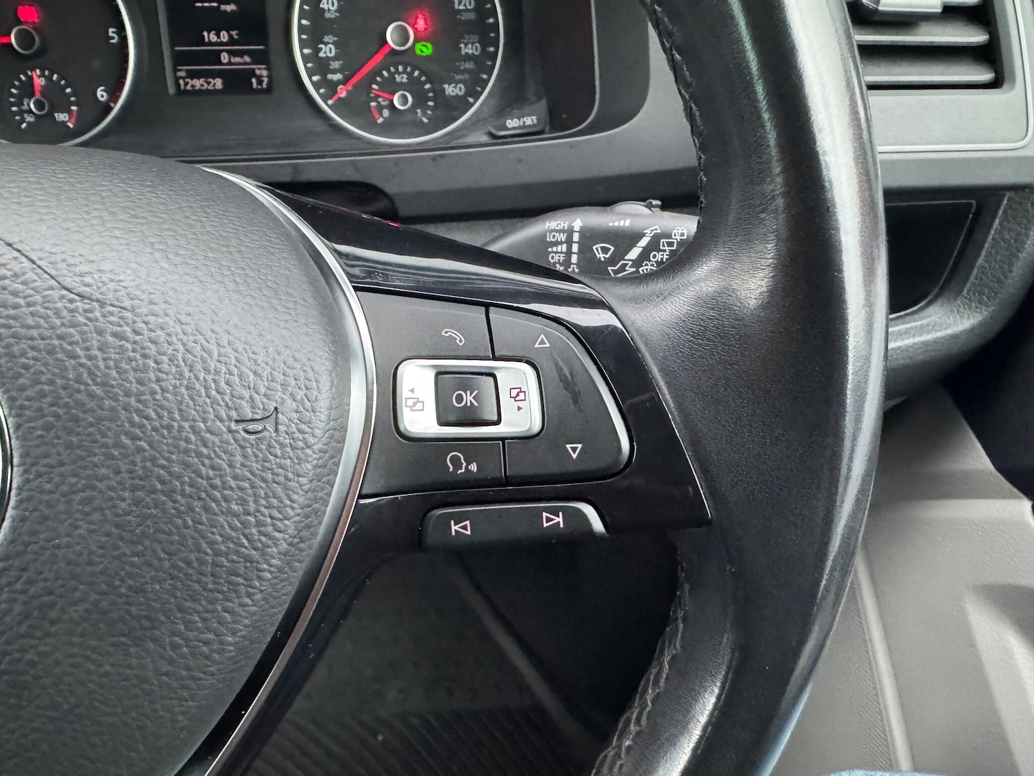 Used Volkswagen Transporter 2018 for sale - 76431818: Photo 18