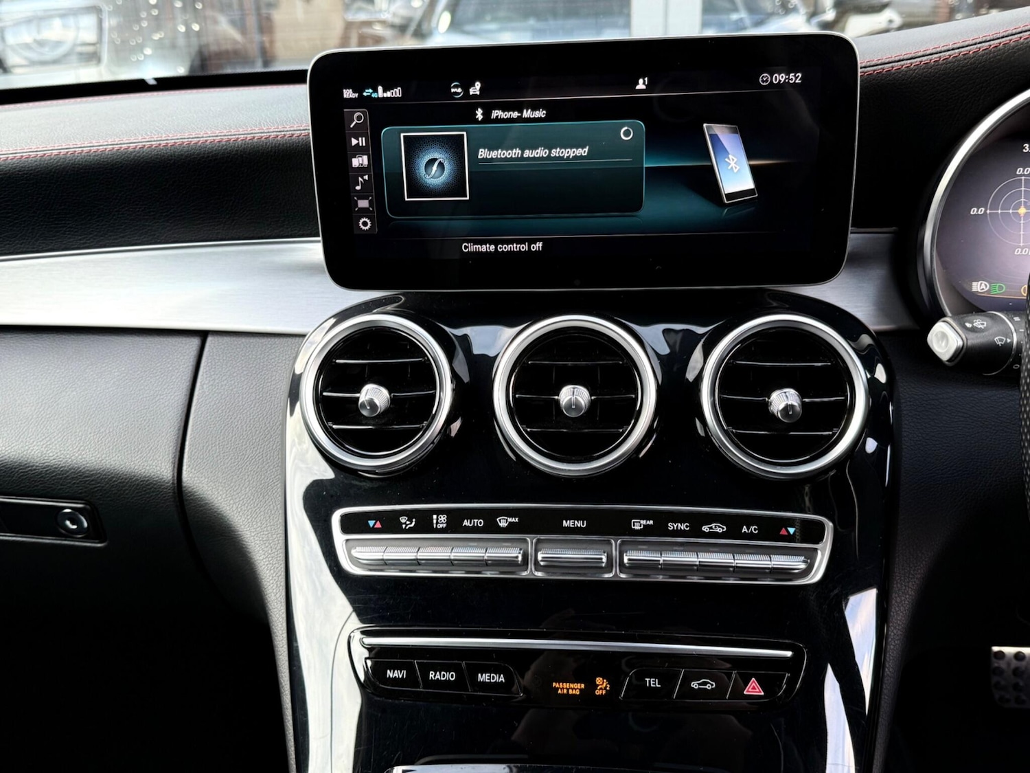 Used Mercedes-Benz C Class 2020 for sale - 76633169: Photo 15