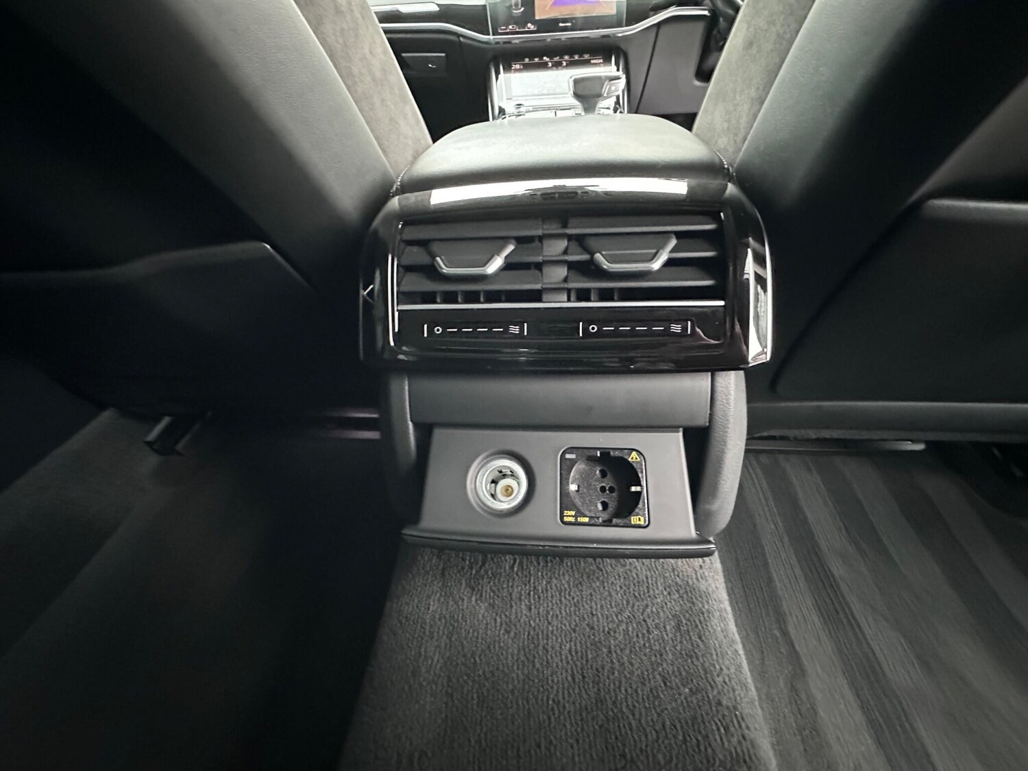 Used Audi A8 2018 for sale - 77824295: Photo 12