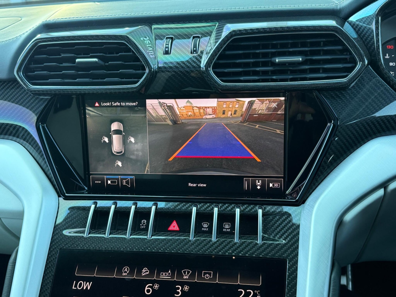 Used Lamborghini Urus 2019 for sale - 77090778: Photo 33