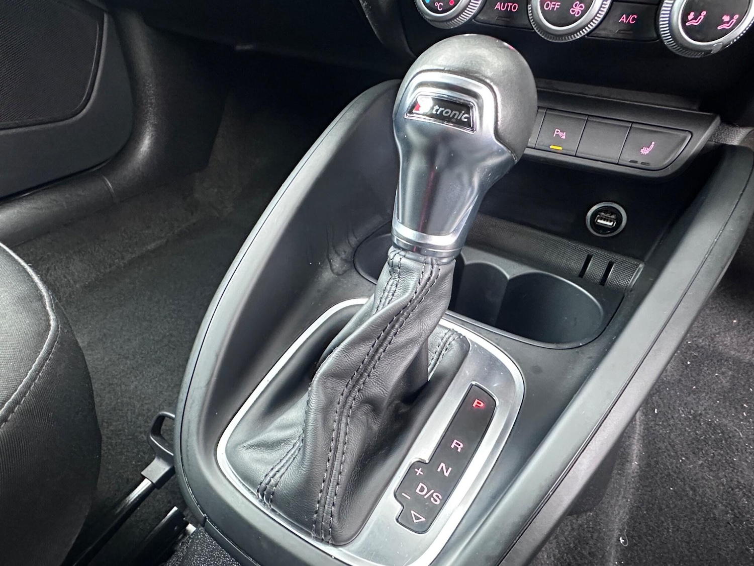 Used Audi A1 for sale - 76472149: Photo 17