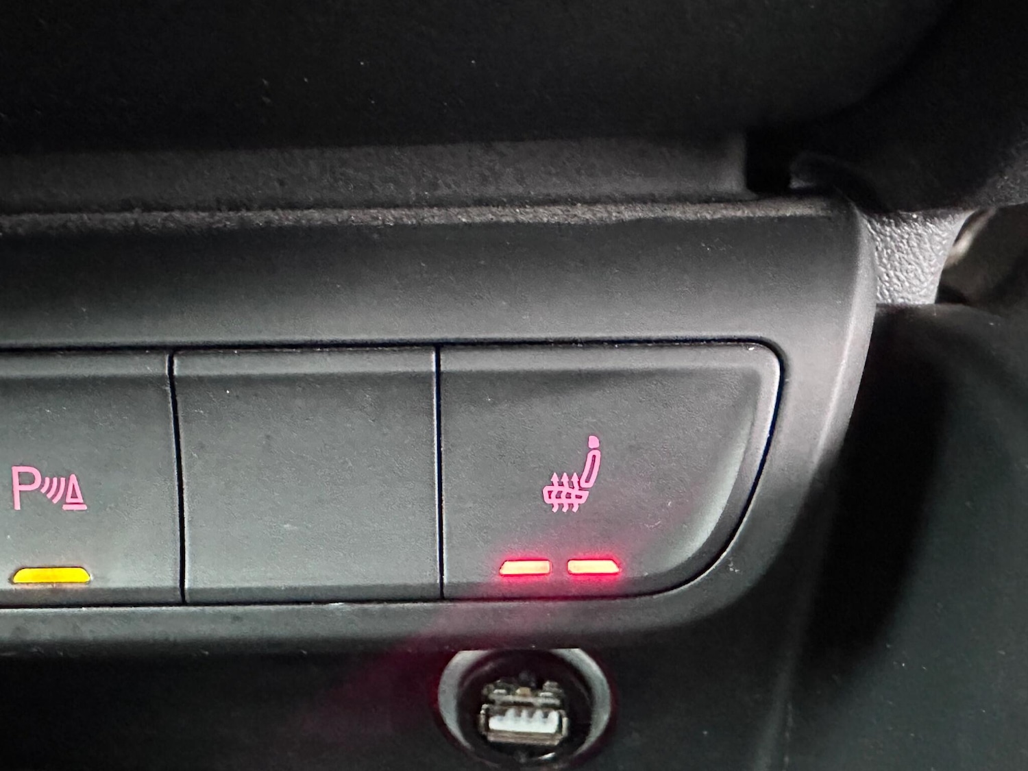 Used Audi A1 for sale - 76472149: Photo 18