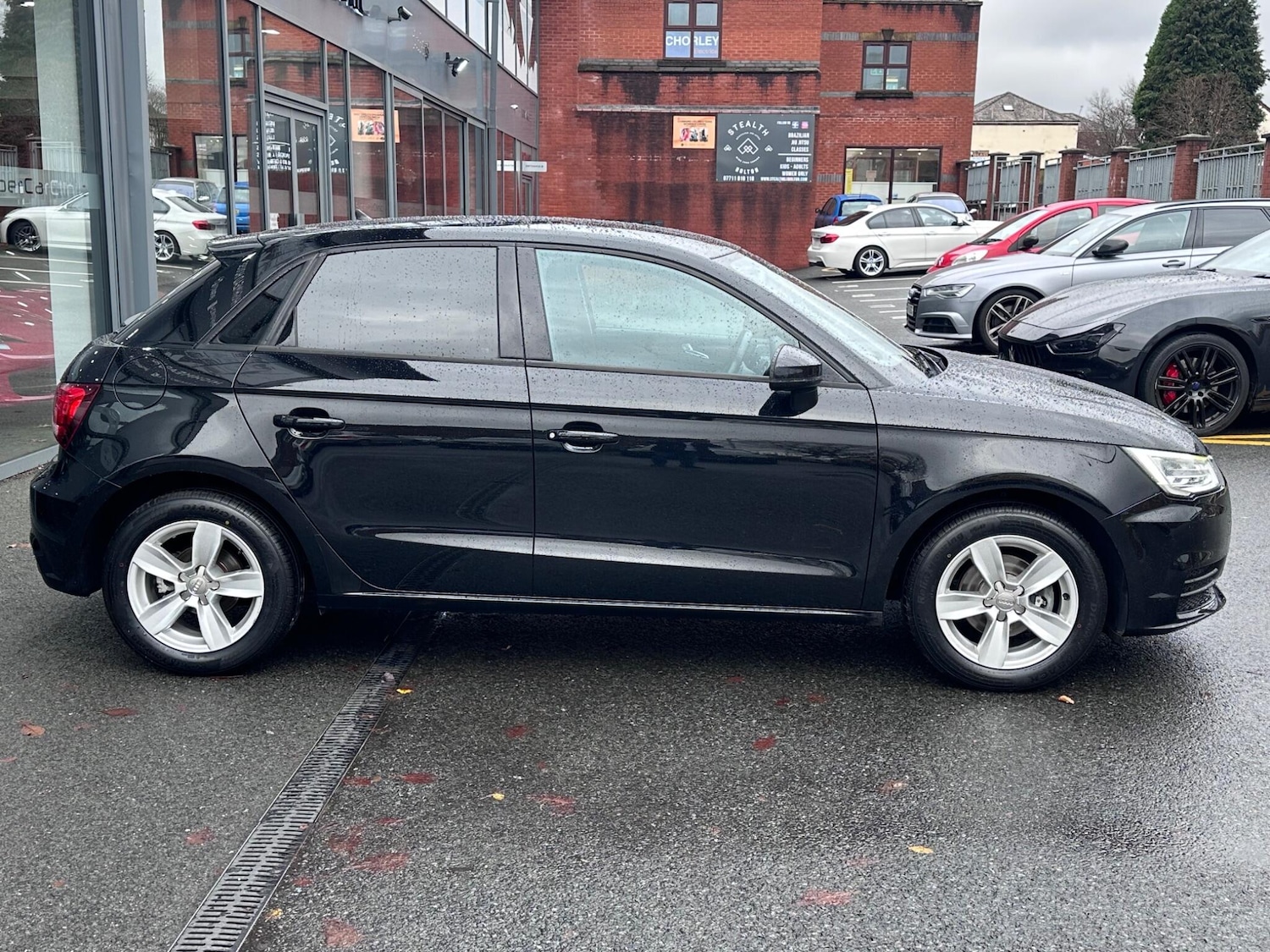 Used Audi A1 for sale - 76472149: Photo 5