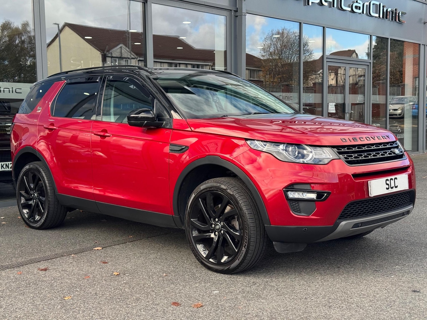Used Land Rover Discovery Sport 2017 for sale - 76377903: Photo 1