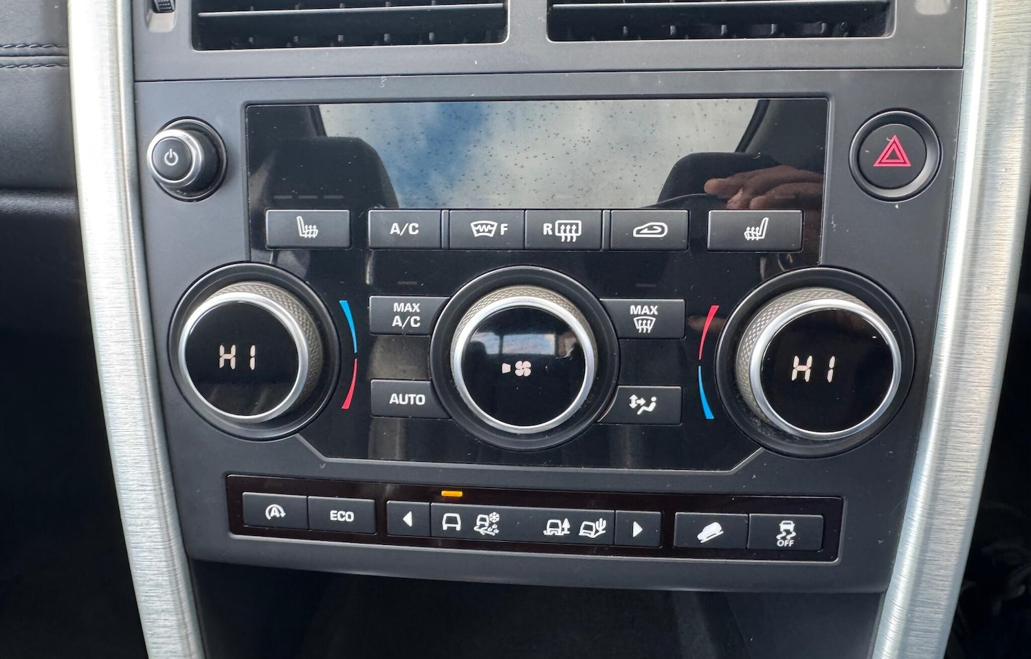 Used Land Rover Discovery Sport 2017 for sale - 76377903: Photo 17