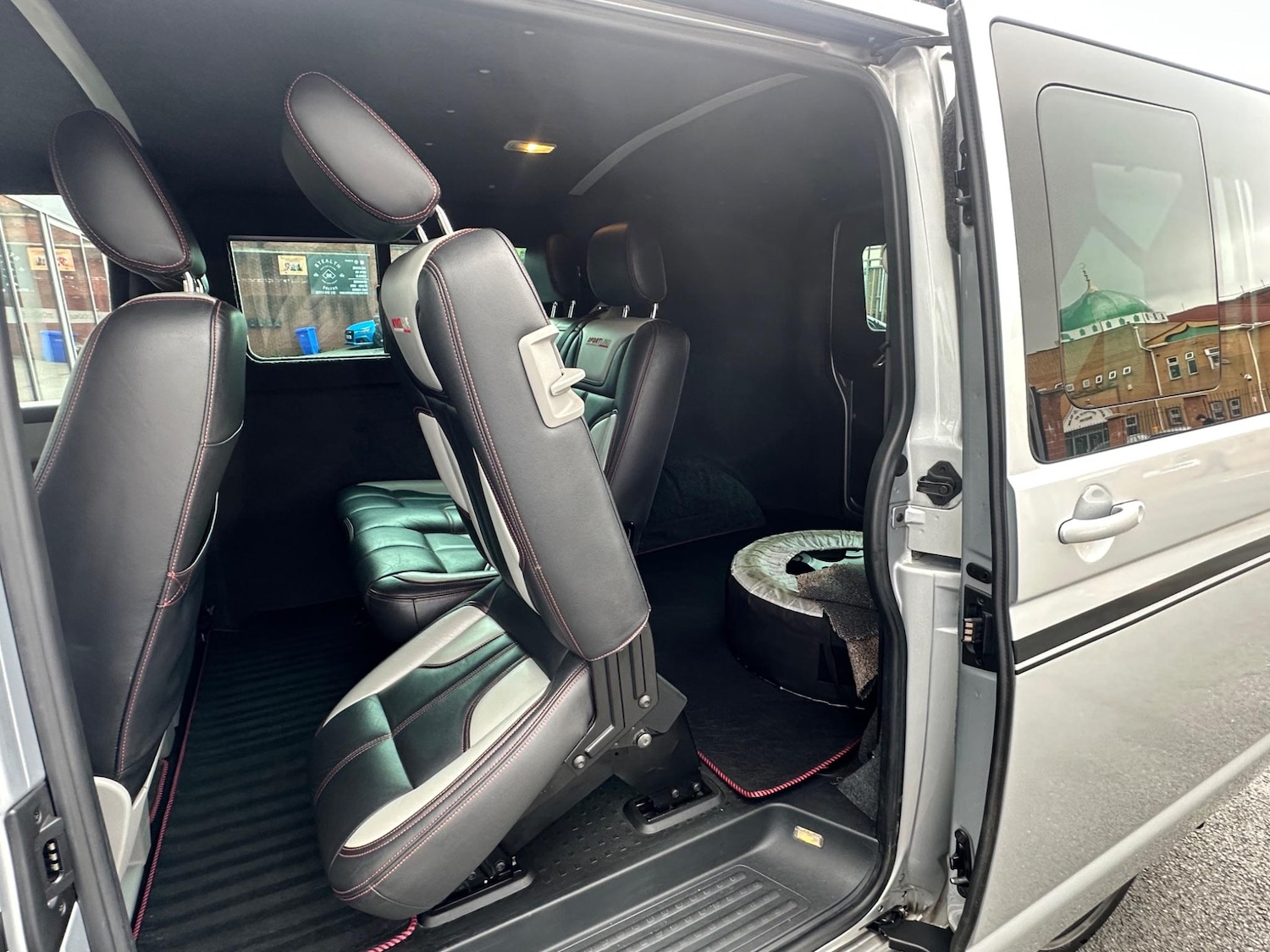 Vehicle 29