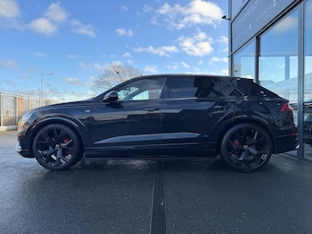 Used Audi Q8 2019 for sale - 76742385: Photo