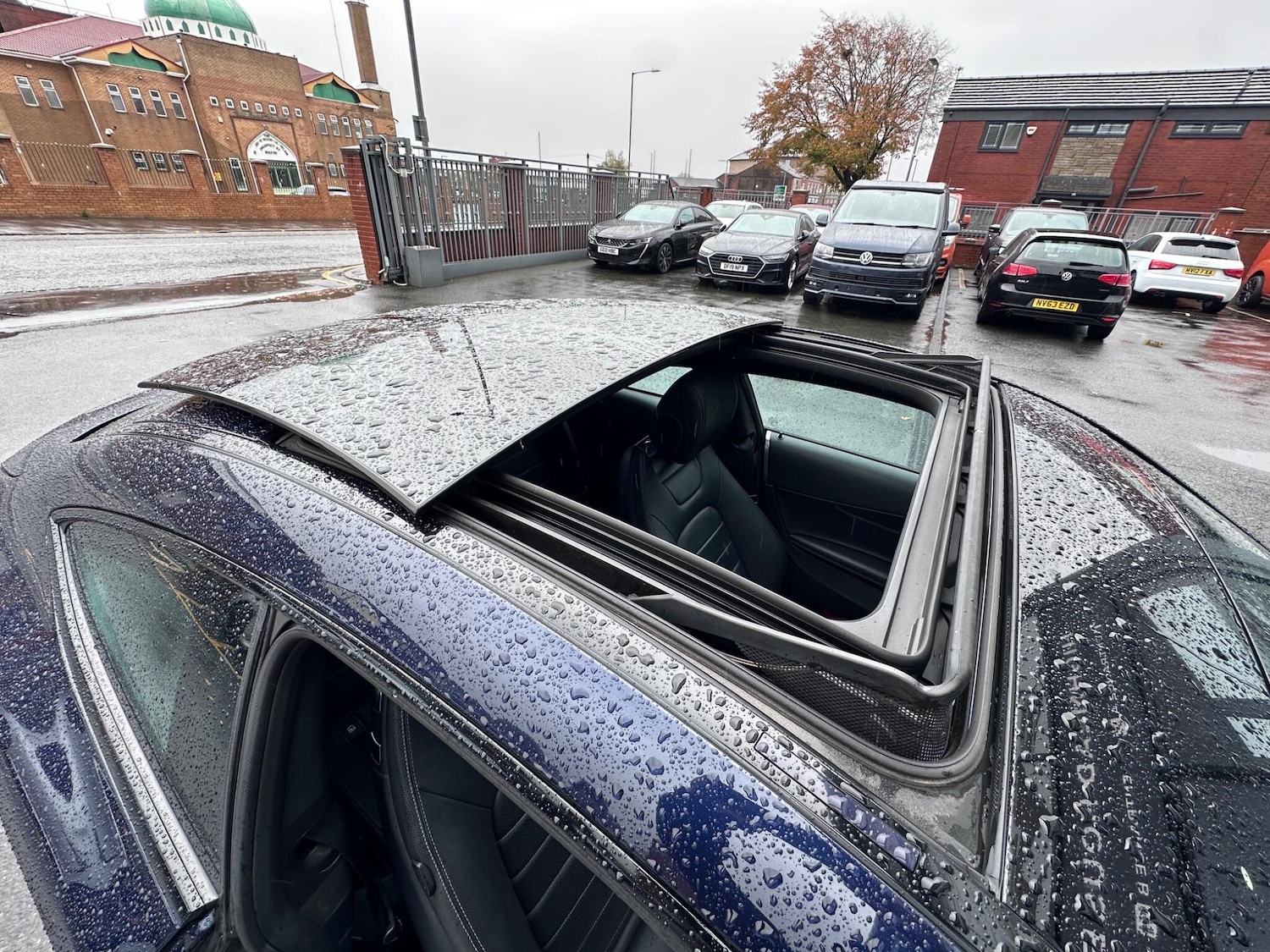 Used Mercedes-Benz C Class 2018 for sale - 76174901: Photo 22