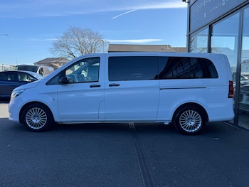 Used Mercedes-Benz Vito 2016 for sale - 77924969: Photo