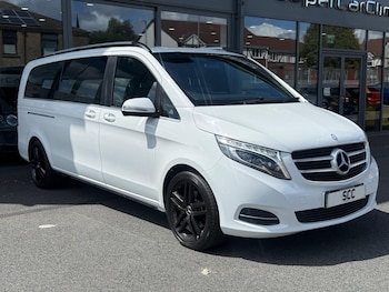Used Mercedes-Benz V-Class 2016 for sale - 79396201: Photo