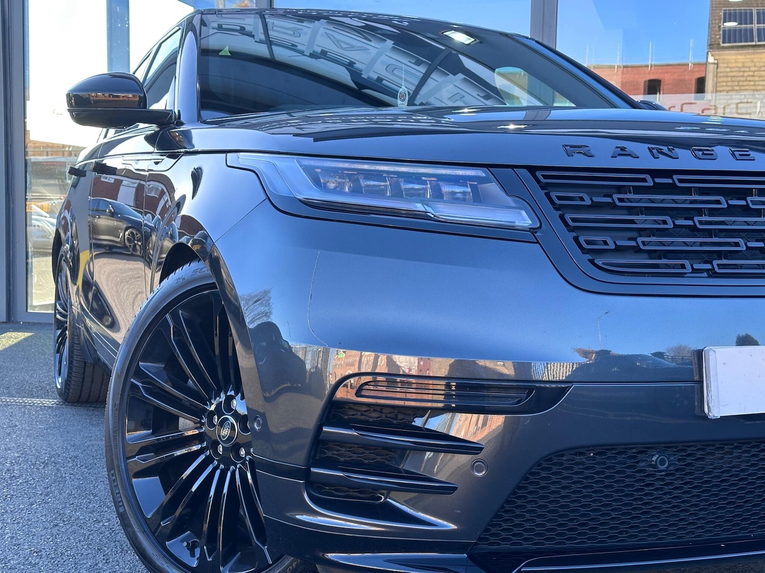 Used Land Rover Range Rover Velar 2023 for sale - 76701827: Photo 11