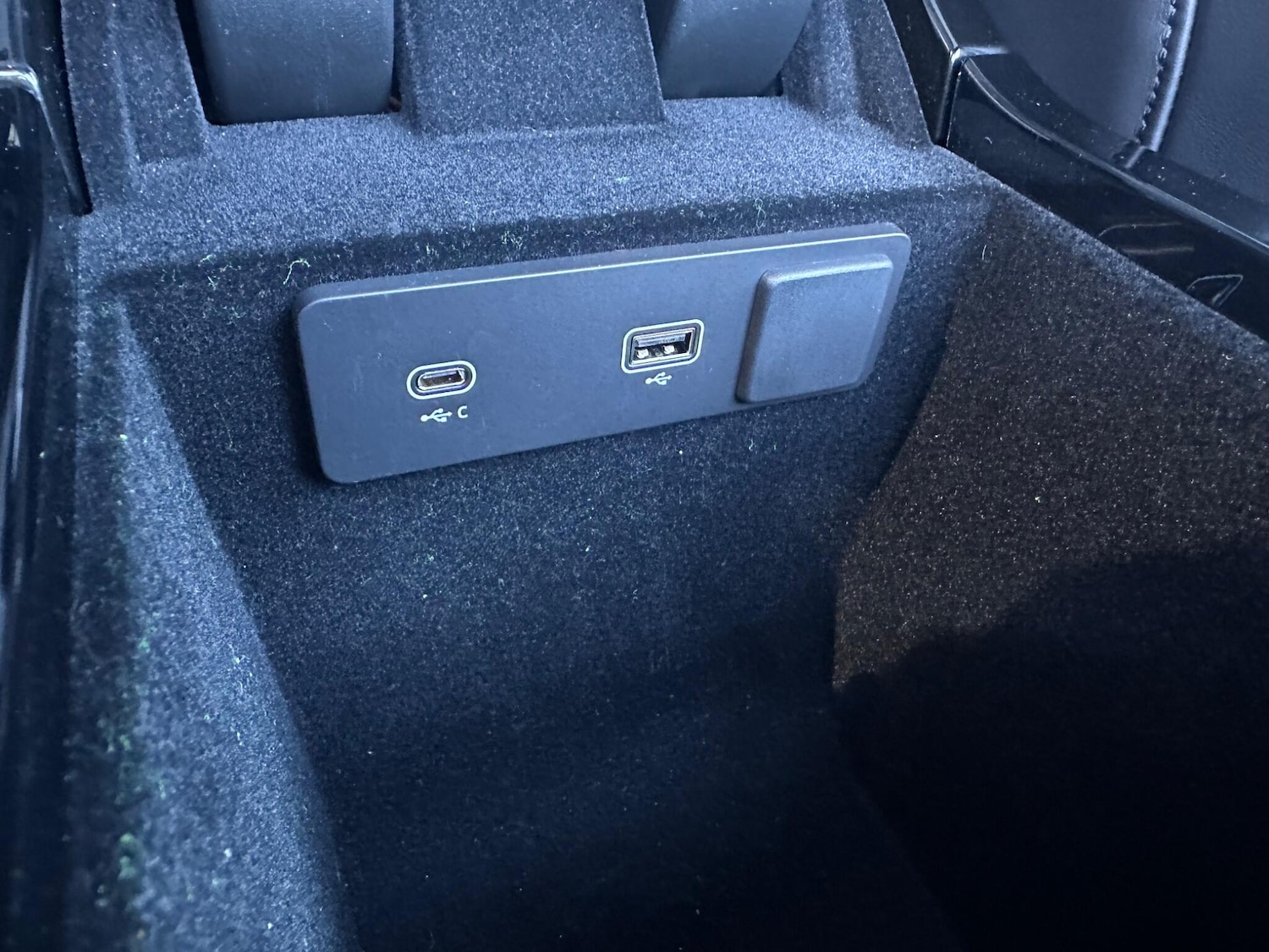 Used Land Rover Range Rover Velar 2023 for sale - 76701827: Photo 29