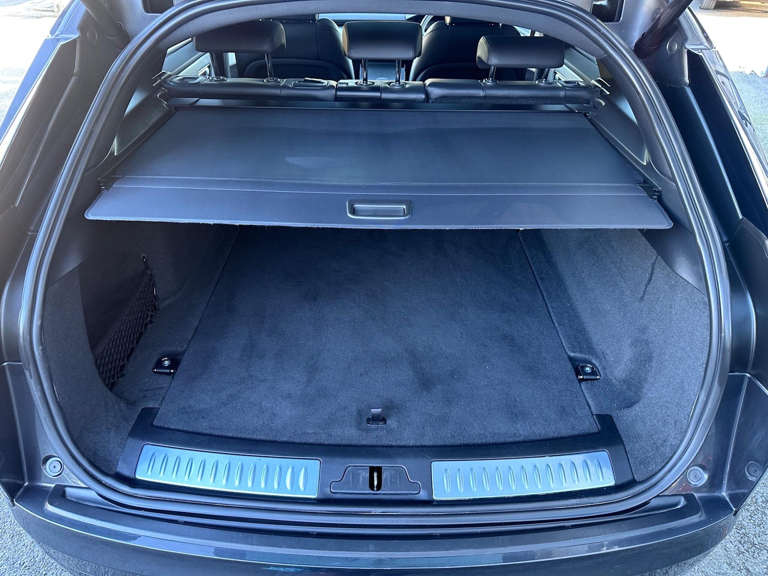 Used Land Rover Range Rover Velar 2023 for sale - 76701827: Photo 45