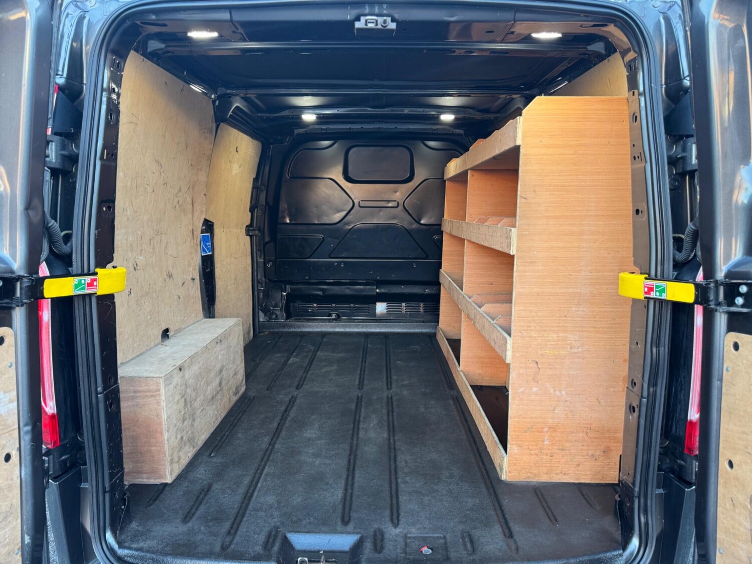 Used Ford Transit Custom for sale - 77704670: Photo 10