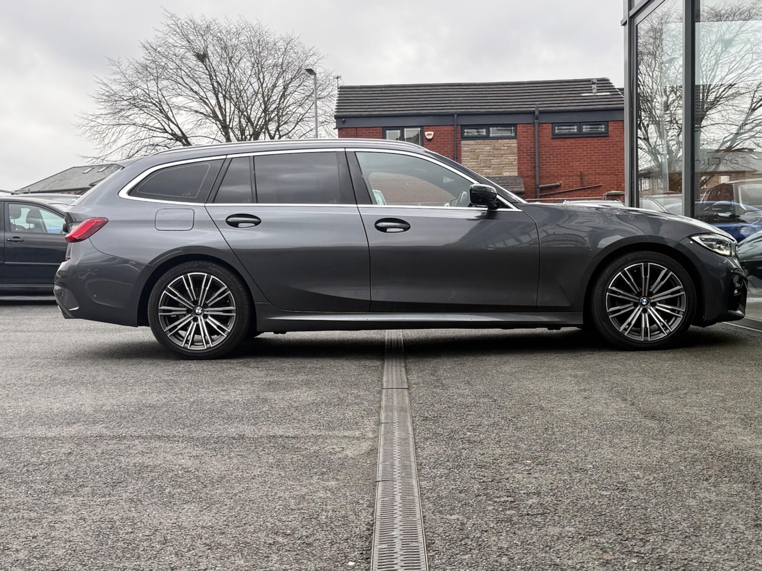 Used BMW 3 Series 2025 for sale - 77306341: Photo 10