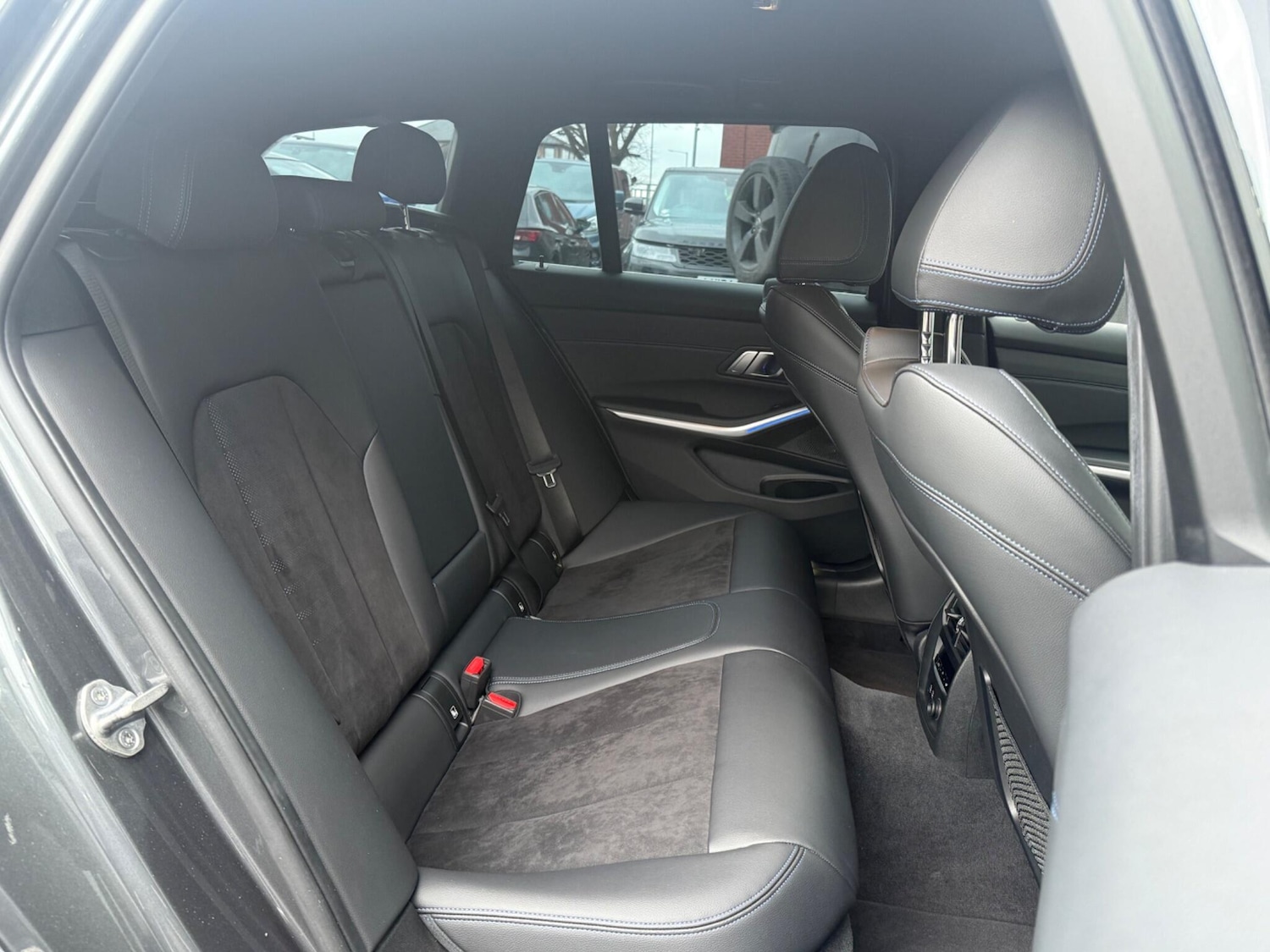 Used BMW 3 Series 2025 for sale - 77306341: Photo 13