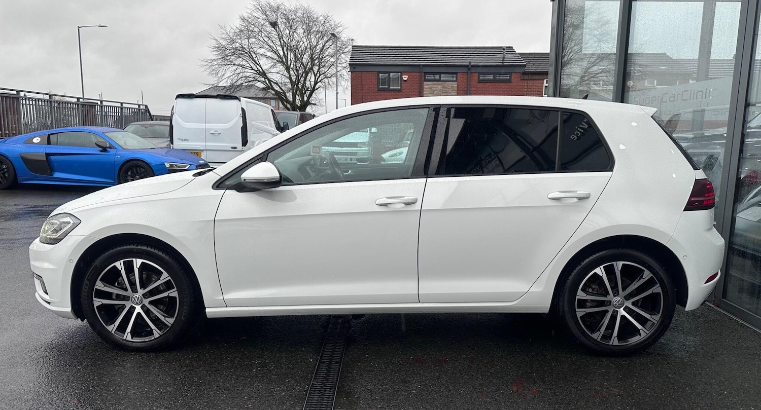 Used Volkswagen Golf 2025 for sale - 76771844: Photo 4