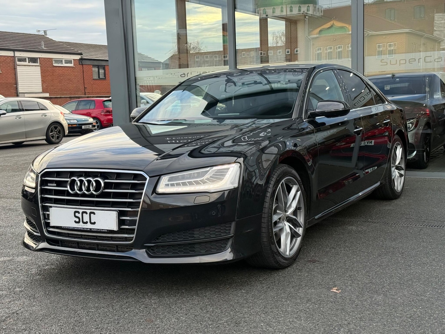 Used Audi A8 for sale - 77203335: Photo 3