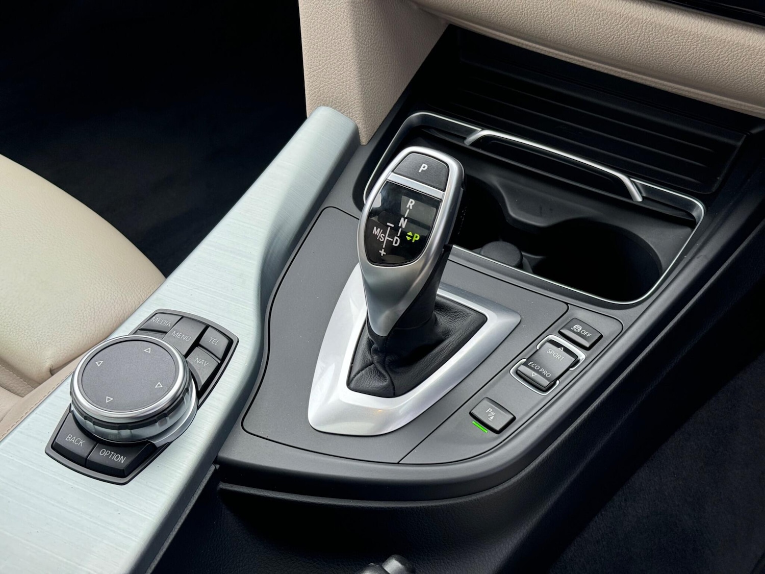 Used BMW 3 Series 2015 for sale - 76899198: Photo 17